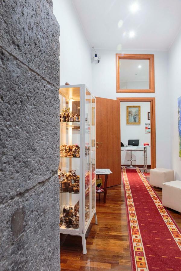 Ferienwohnung Palazzo Carafa Della Spina Neapel Exterior foto